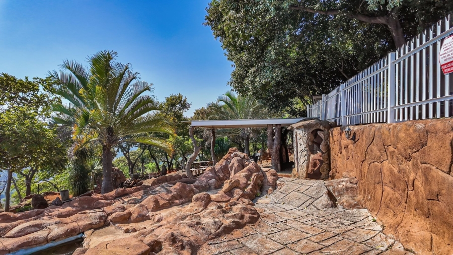 7 Bedroom Property for Sale in Waterkloof A H North West